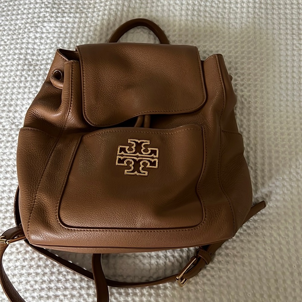 Tan leather Tory Burch backpack. Great condition, barely used